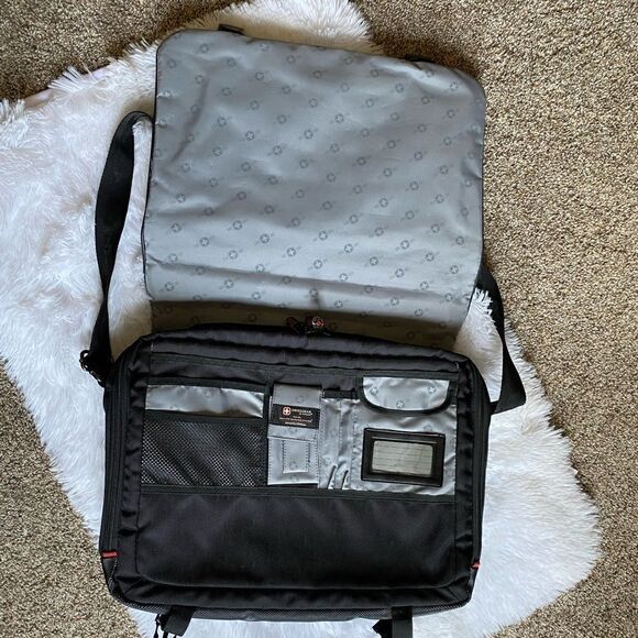 Swiss Tech Bag - Picture 5 of 14